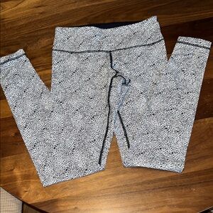 Lululemon Athletica Black and White Leggings
